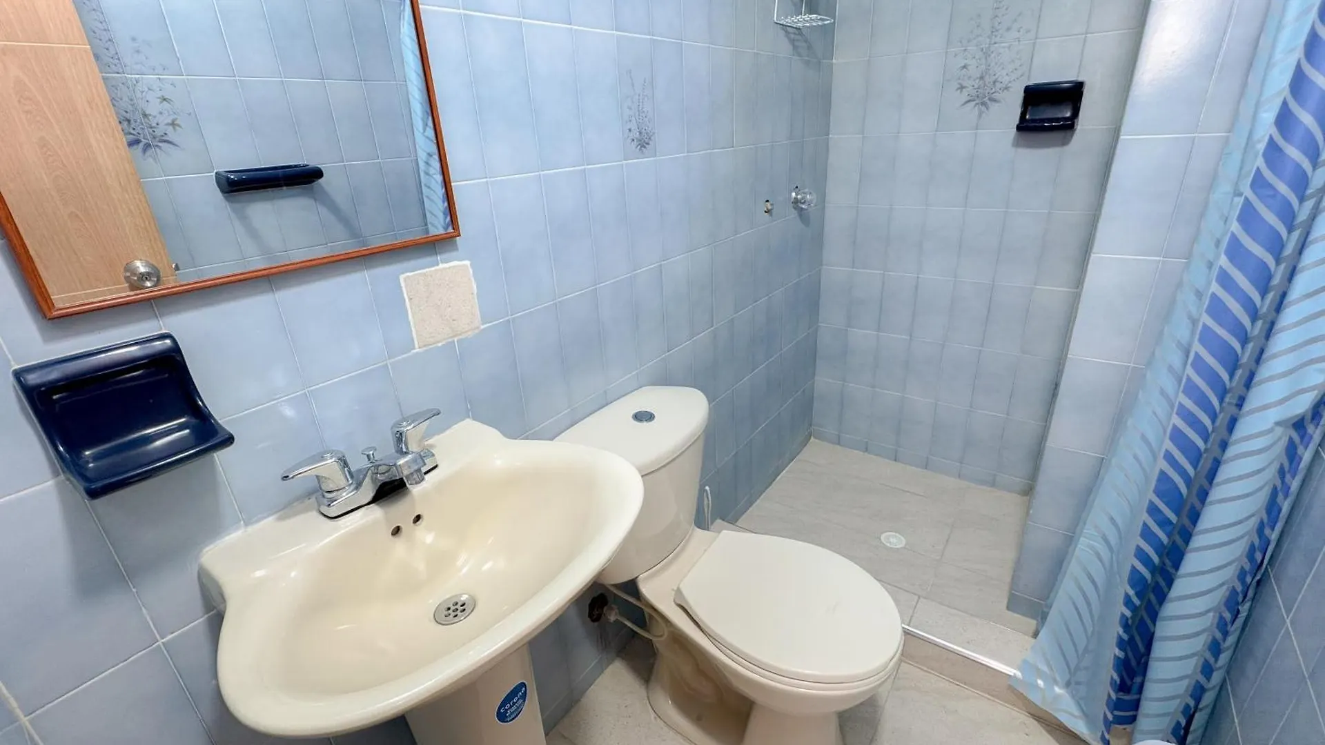 Apartamentos Centro In Rodadero - By Bedviajes Σάντα Μάρτα Κολομβία
