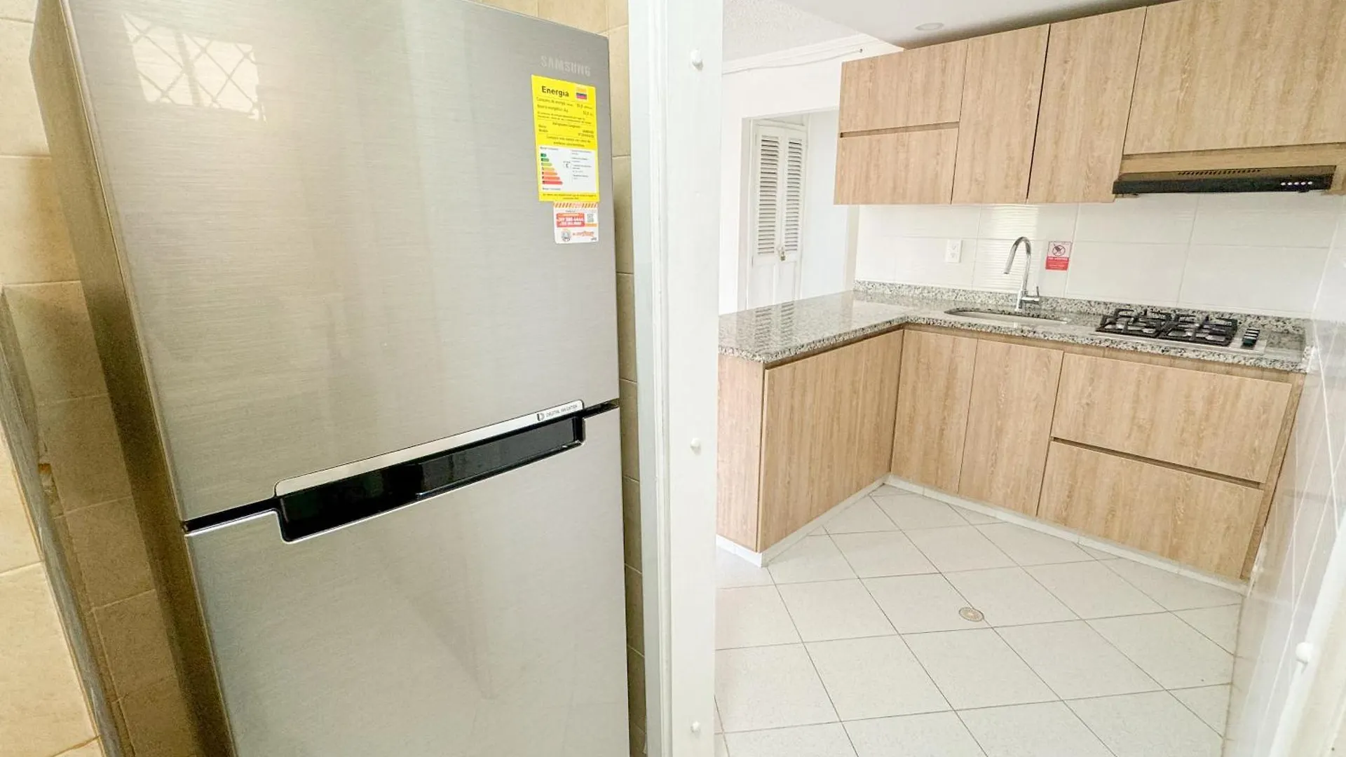 Apartamentos internacional Rodadero con piscina - Bedviajes Santa Marta  Colombia