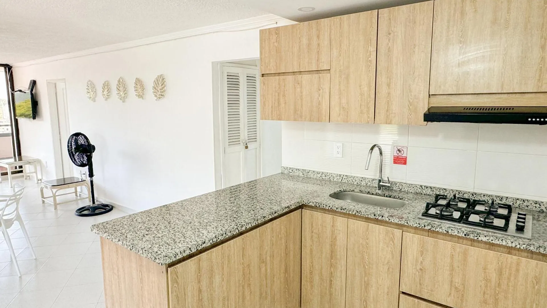 Apartamentos internacional Rodadero con piscina - Bedviajes Santa Marta