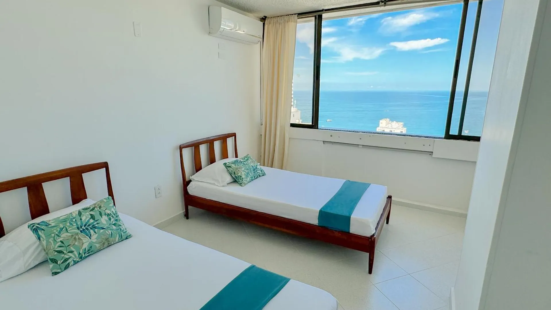 Apartamentos internacional Rodadero con piscina - Bedviajes Santa Marta