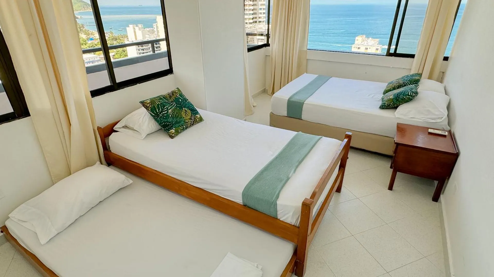 Apartamentos internacional Rodadero con piscina - Bedviajes Santa Marta  Santa Marta (Magdalena)