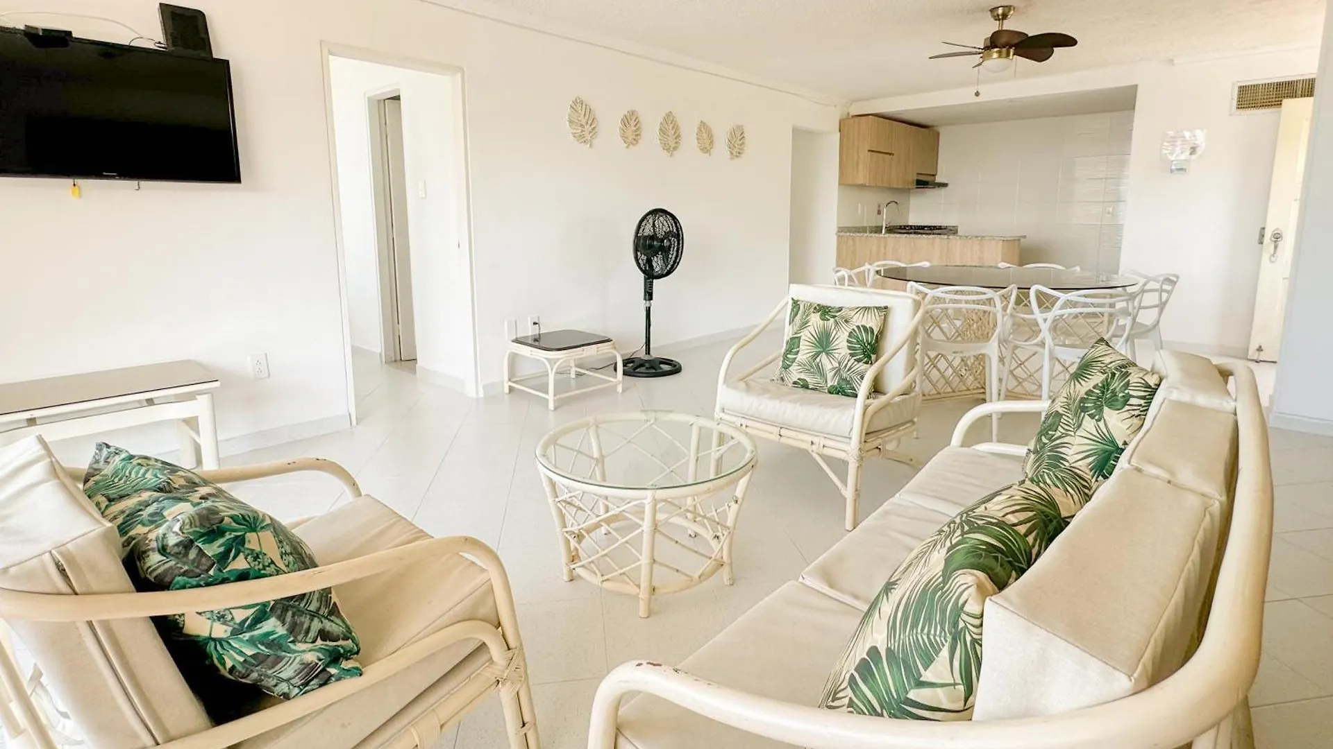Apartamentos Centro In Rodadero - By Bedviajes Santa Marta  Colombia