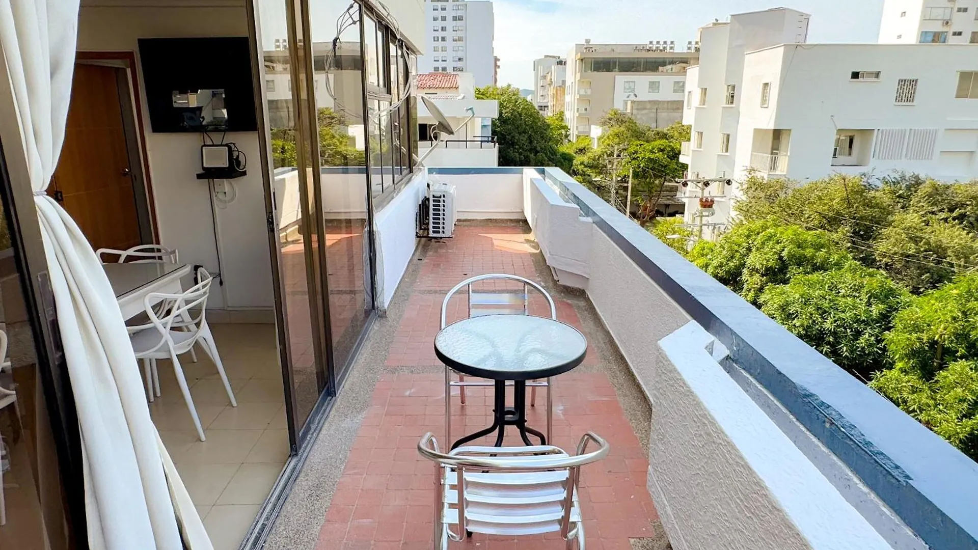Apartamentos internacional Rodadero con piscina - Bedviajes Santa Marta   Santa Marta (Magdalena)