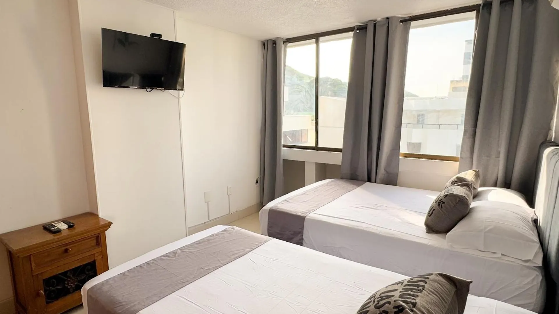 Apartamentos internacional Rodadero con piscina - Bedviajes Santa Marta  0*, Santa Marta (Magdalena) Colombia